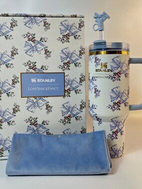 Stanley x LoveShackFancy 40oz Quencher Holiday Rosa Beaux Blue NEW